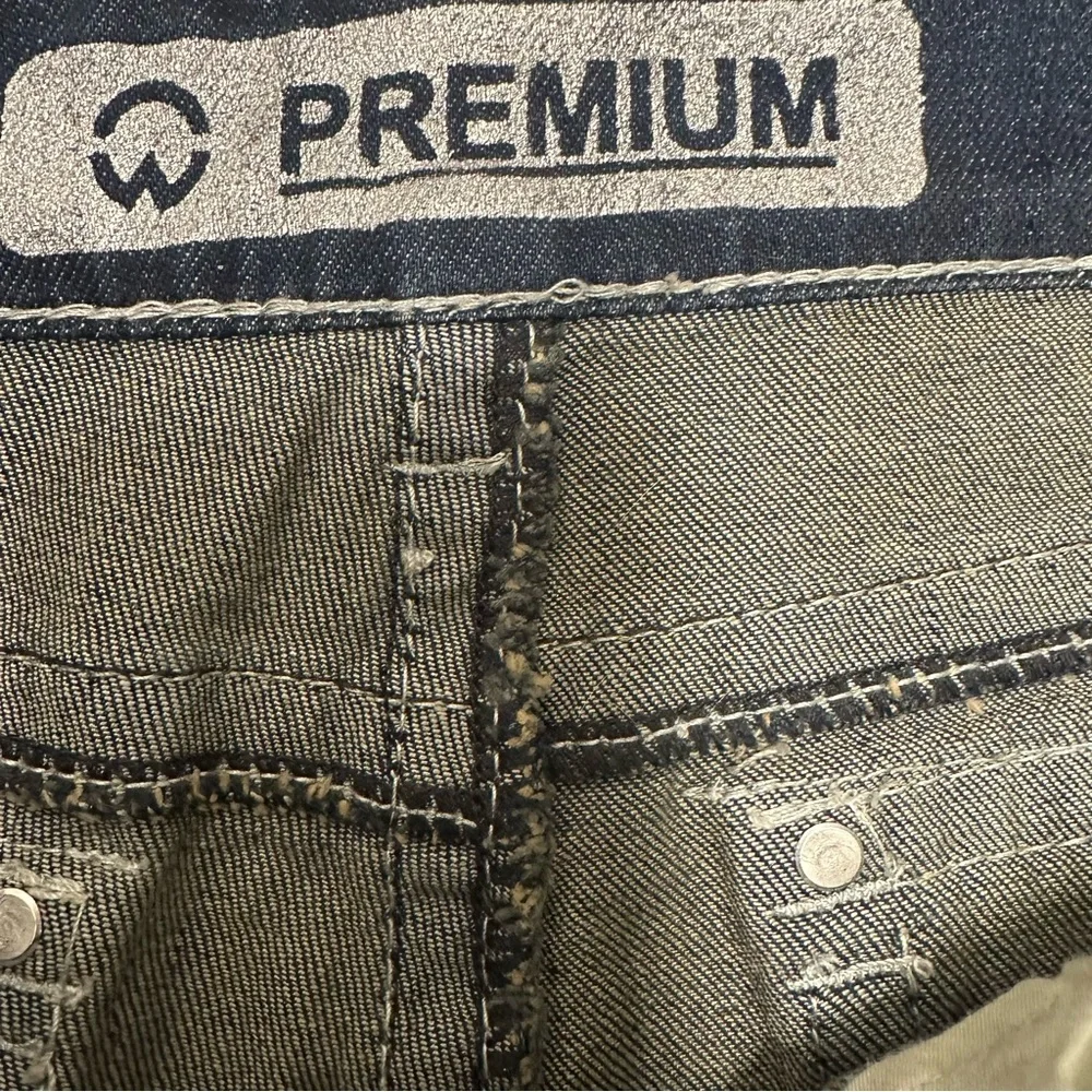 Warehouse Premium Denim Dark Blue Slim Embellished Denim Capris 14 - Picture 5 of 10
